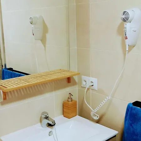 Ondaluz Bazan Apartment *